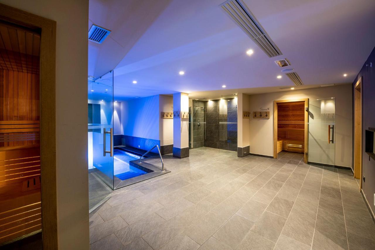 Design & Suite Hotel Ciarnadoi Vigo di Fassa Extérieur photo