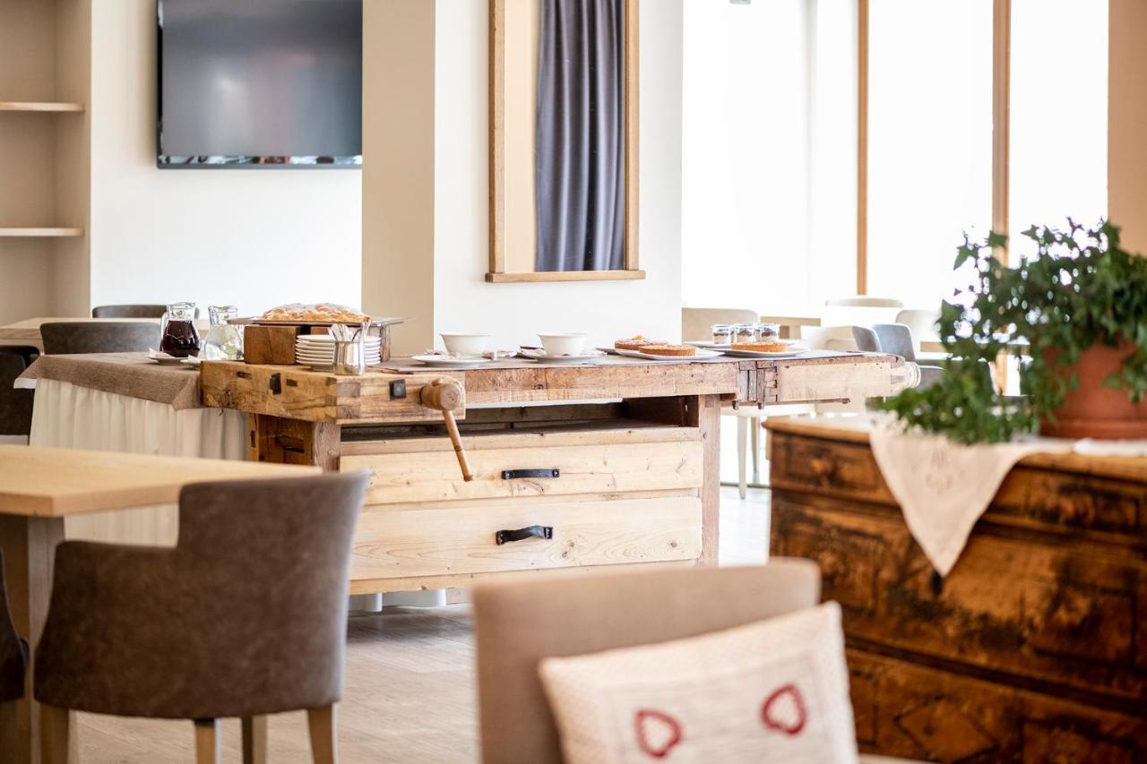 Design & Suite Hotel Ciarnadoi Vigo di Fassa Extérieur photo