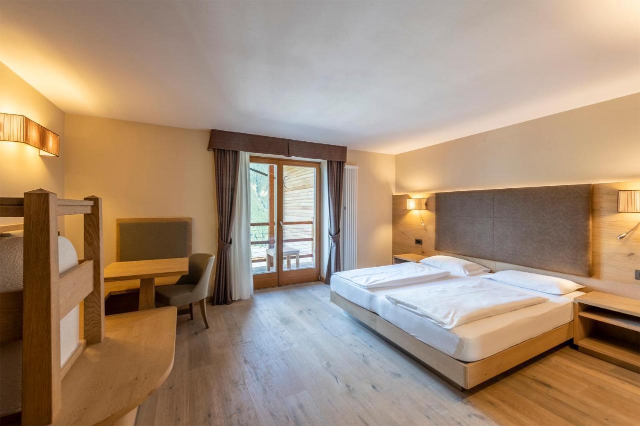 Design & Suite Hotel Ciarnadoi Vigo di Fassa Extérieur photo