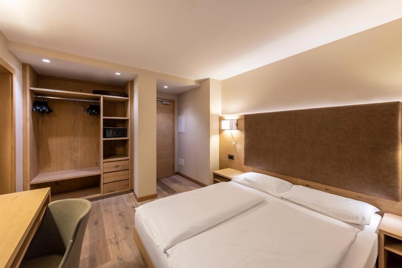 Design & Suite Hotel Ciarnadoi Vigo di Fassa Extérieur photo