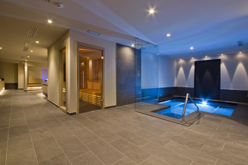 Design & Suite Hotel Ciarnadoi Vigo di Fassa Extérieur photo